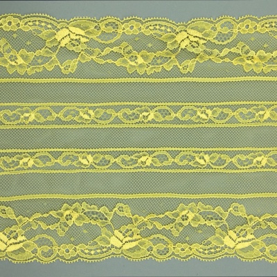 Dentelle de Calais motif fleur jaune - FELIXINE