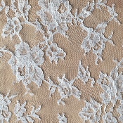 Dentelle de Calais motif fleur blanc - EXIANNE