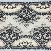 Dentelle de Calais motif fleur powder - CLIO