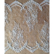 Dentelle de Calais motif fleur blanc - HERZELLE