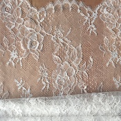 Dentelle de Calais motif fleur champagne - EURALICE