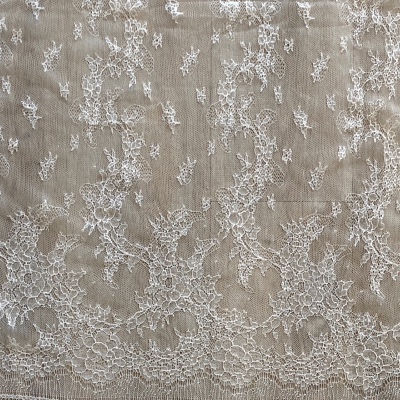 Dentelle de Calais motif fleur champagne - HIRONDINE