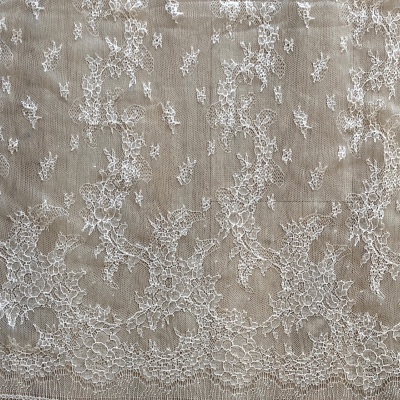 Dentelle de Calais motif fleur champagne - HIRONDINE